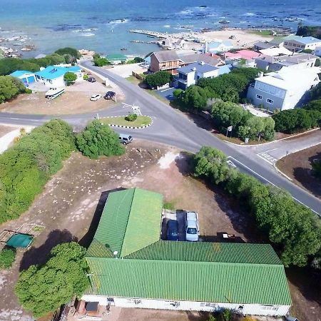 Tassies Villa Gansbaai Exteriör bild